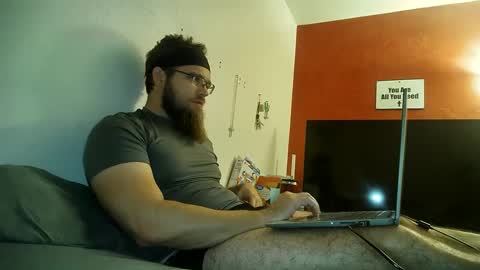 Snapshot of dikdowndaddy chatting on December 2, 2024, 8:52 am Daddy online show from December 2, 2024, 8:52 am