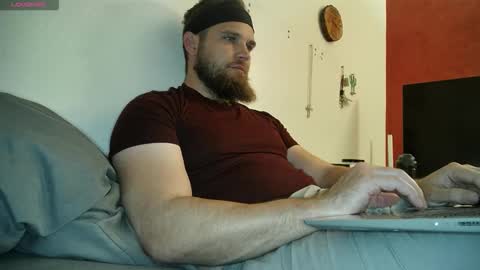 Daddy online show from December 16, 2025, 1:05 pm