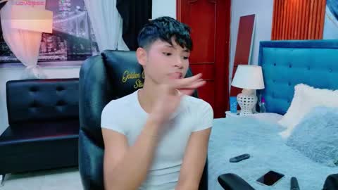 Snapshot of dilan_911 chatting on May 10, 2026, 5:29 pm DILAN online show from May 10, 2026, 5:29 pm