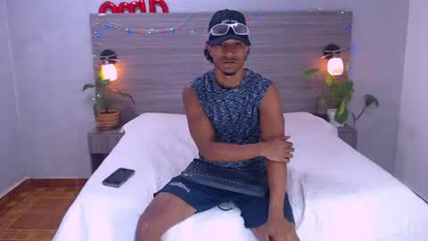 Snapshot of dilan_hall chatting on June 15, 2026, 6:21 pm dilan_hall online show from June 15, 2026, 6:21 pm