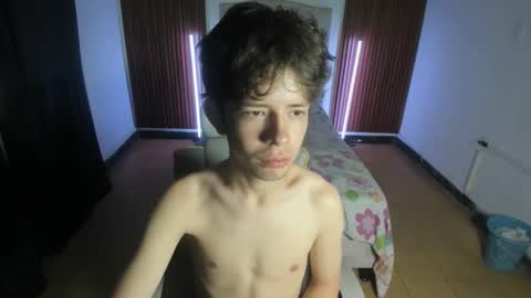 Dilan Orduz online show from October 27, 2025, 1:15 pm