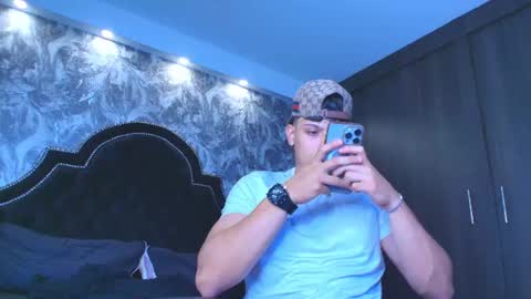 dilanmiller_ online show from June 16, 2026, 7:27 pm