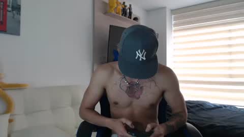 Snapshot of dilanxxx8888 chatting on January 17, 2026, 5:49 pm dilanxxx8888 online show from January 17, 2026, 5:49 pm