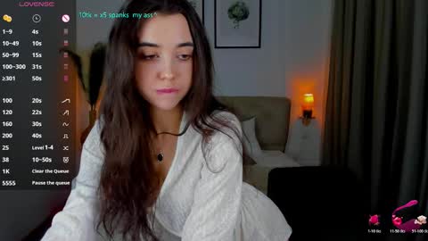 Snapshot of dilara_a chatting on February 19, 2026, 2:35 pm Dilara online show from February 19, 2026, 2:35 pm