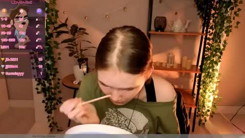 Dilara online show from June 2, 2026, 2:08 pm