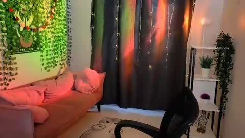 Dilara online show from June 5, 2026, 2:34 pm