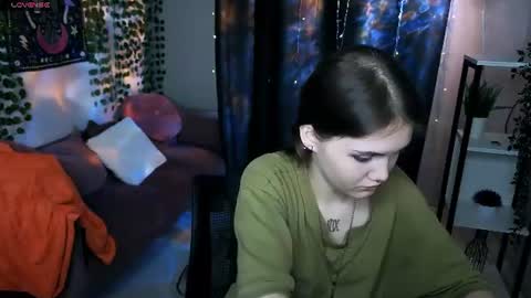 Dilara online show from June 24, 2026, 1:54 pm