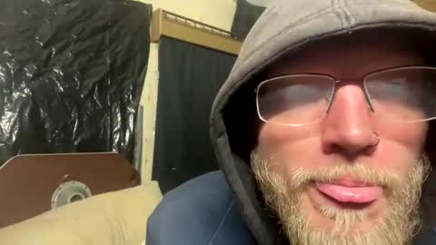 Daddy online show from January 19, 2026, 3:21 am