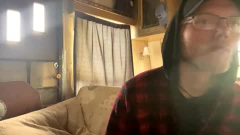 Snapshot of dilf_96 chatting on May 12, 2026, 4:26 pm Daddy online show from May 12, 2026, 4:26 pm