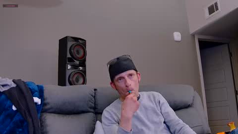 Dilldough405 online show from December 20, 2024, 2:41 am