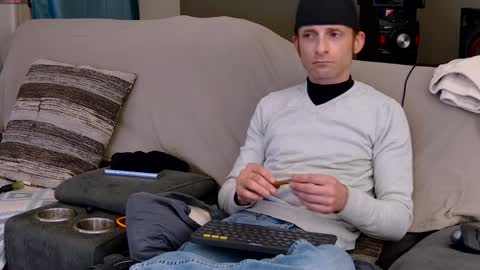 Dilldough405 online show from December 26, 2024, 12:14 am