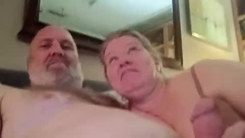 dilligafsex online show from July 10, 2026, 4:31 pm