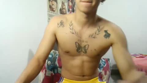 Snapshot of dillom420 chatting on January 22, 2025, 5:48 am dillom420 online show from January 22, 2025, 5:48 am