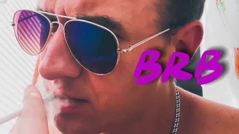 Snapshot of dimastyzzz chatting on January 31, 2025, 8:54 pm Dimetriusen online show from January 31, 2025, 8:54 pm