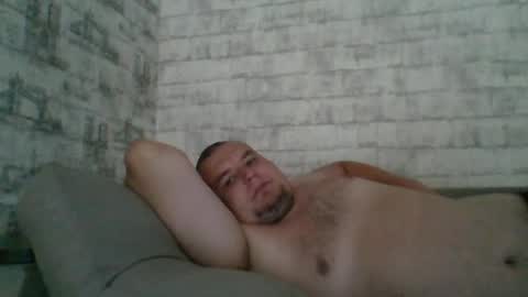 dimasvit5306 online show from June 25, 2026, 7:46 am