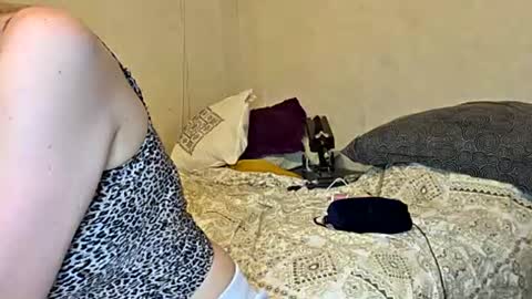 Sofie online show from June 16, 2026, 9:34 am