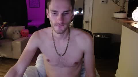 Snapshot of dimitri_4793 chatting on January 27, 2025, 12:43 am Meechii online show from January 27, 2025, 12:43 am