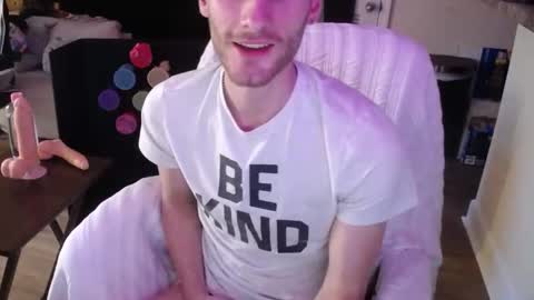 Snapshot of dimitri_4793 chatting on January 29, 2025, 11:04 pm Meechii online show from January 29, 2025, 11:04 pm