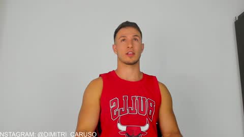 dimitricaruso online show from January 29, 2025, 2:09 am