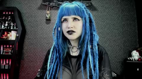 dimmuanddarkness online show from December 11, 2024, 11:54 pm