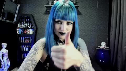 dimmuanddarkness online show from January 12, 2025, 3:57 pm