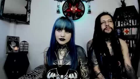 dimmuanddarkness online show from September 11, 2025, 6:02 am