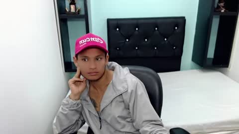 Snapshot of dimon_mael chatting on July 28, 2026, 6:20 pm dimon_mael online show from July 28, 2026, 6:20 pm