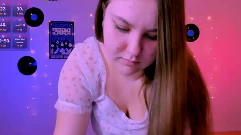 Snapshot of dina_bloom chatting on April 28, 2026, 9:03 am dina_bloom online show from April 28, 2026, 9:03 am