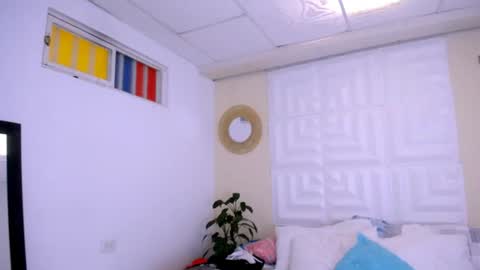 DINA online show from July 15, 2026, 5:18 pm