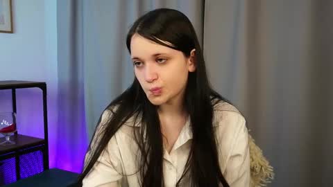 Rina online show from October 22, 2025, 4:13 am