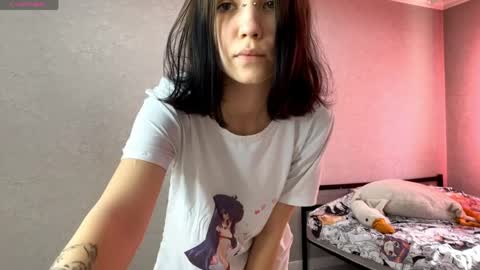 Snapshot of dinakonno chatting on April 2, 2026, 10:02 am Amelia online show from April 2, 2026, 10:02 am