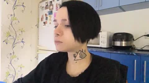 Cate online show from October 15, 2025, 8:31 pm