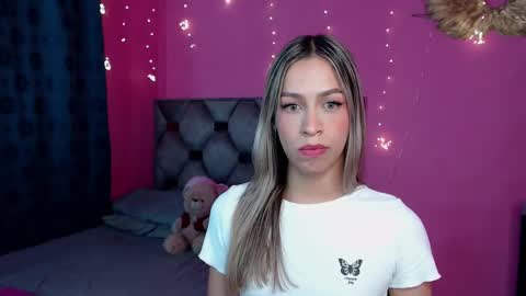 IG dionemontecarlo19 online show from December 24, 2024, 3:38 am