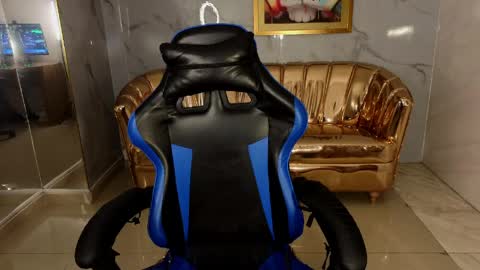Snapshot of diosa_idin_s1 chatting on April 24, 2026, 8:44 pm Diosa online show from April 24, 2026, 8:44 pm