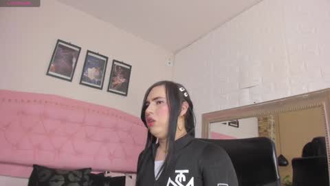 DIOSA online show from February 6, 2025, 8:23 pm