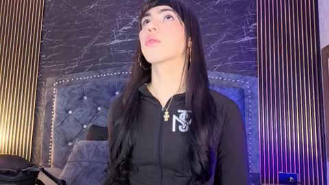 DIOSA online show from November 16, 2025, 10:04 pm