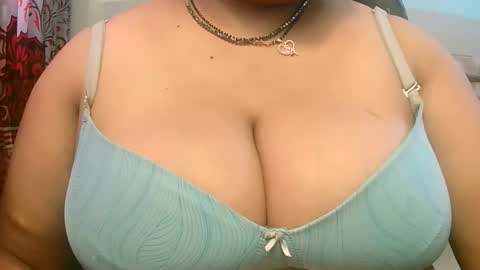 dipa2345 online show from October 13, 2025, 4:56 am