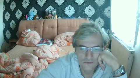 Snapshot of dirk6873 chatting on December 5, 2024, 12:44 pm Adam Carla online show from December 5, 2024, 12:44 pm