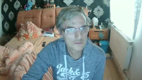 Snapshot of dirk6873 chatting on December 12, 2024, 12:55 pm Adam Carla online show from December 12, 2024, 12:55 pm