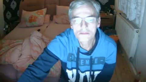 Snapshot of dirk6873 chatting on February 17, 2025, 5:32 pm Adam Carla online show from February 17, 2025, 5:32 pm