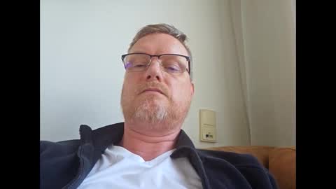 dirkkie1975 online show from March 28, 2026, 2:49 pm