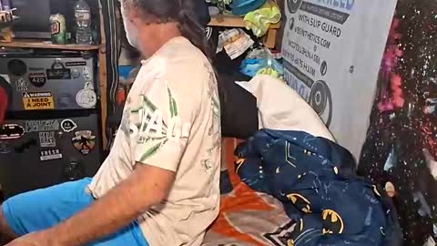 dirtmcgirt82 online show from March 3, 2026, 7:25 am