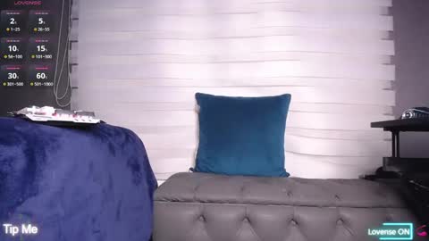 dirty_27cms online show from February 20, 2025, 6:13 pm