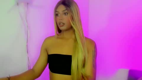 dirty_beauty online show from June 6, 2026, 8:19 am