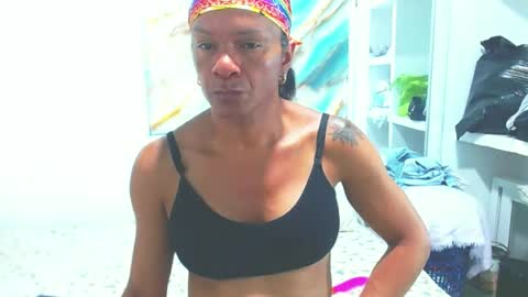 dirty_culona online show from June 29, 2026, 2:39 pm