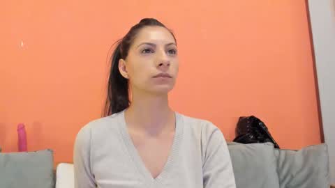 Snapshot of dirtybeya chatting on February 1, 2026, 8:18 pm Dirtybeya online show from February 1, 2026, 8:18 pm