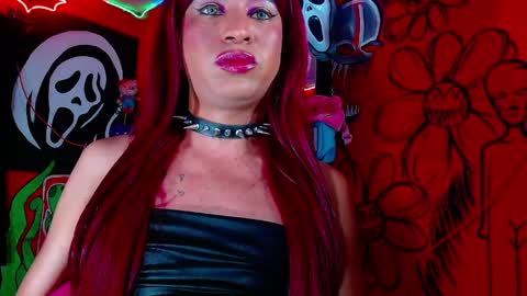 dirtydanezka online show from April 8, 2026, 8:25 am