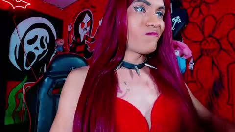 dirtydanezka online show from June 23, 2026, 5:22 pm