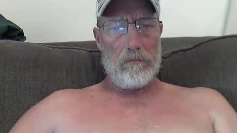 Snapshot of dirtynastyoldman chatting on September 23, 2025, 4:43 pm dirtynastyoldman online show from September 23, 2025, 4:43 pm