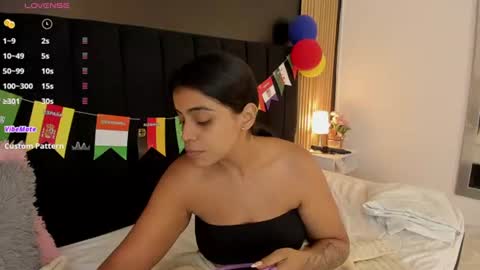 Soffie - Valentina - Yuya  Astro online show from July 2, 2026, 12:10 am